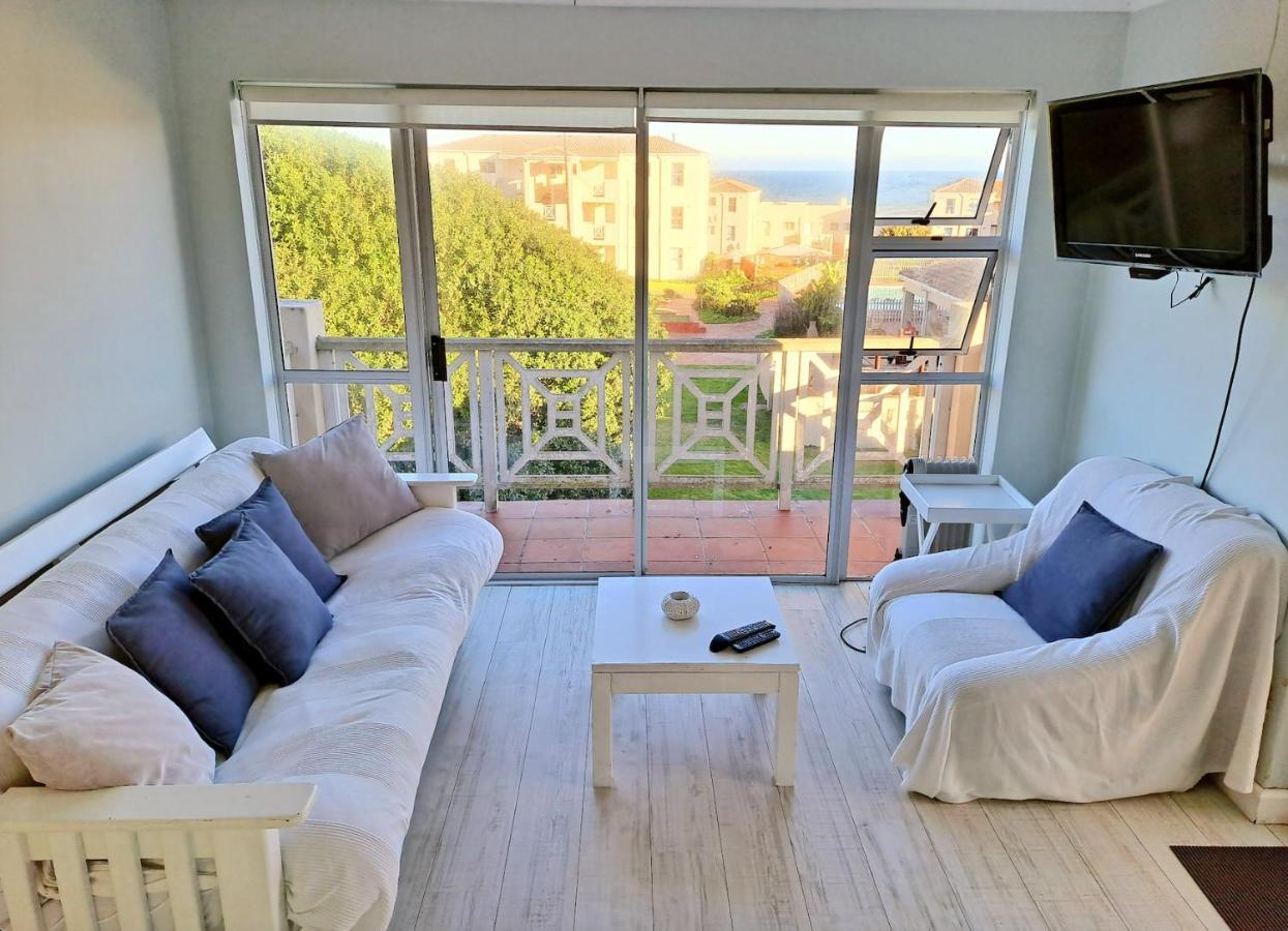 Getaway To Hermanus Beach Club Apartment Екстериор снимка